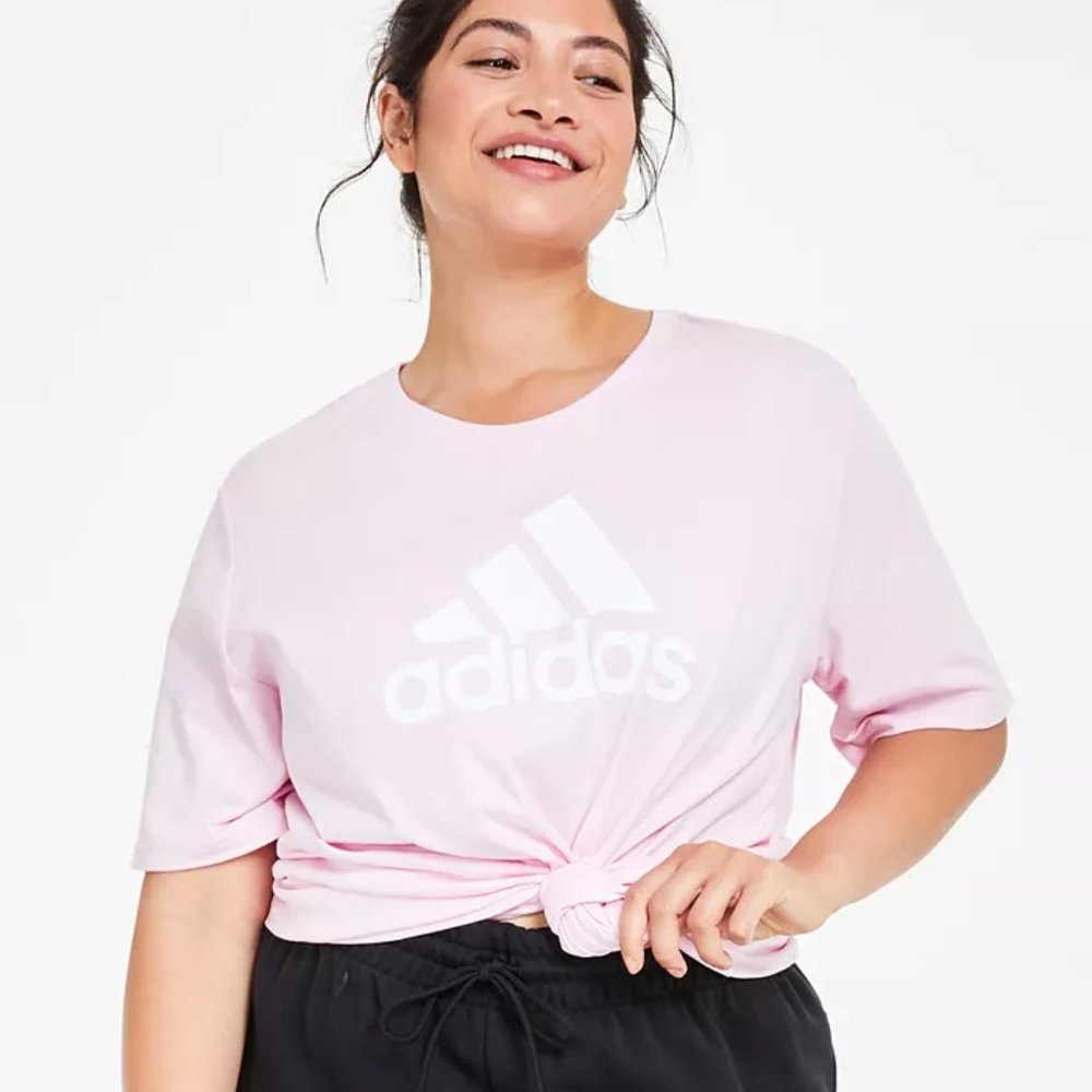 NWT Adidas Women's Plus Size Logo Crew Neck T-Shirt Pink Size 1X $30 JJ330